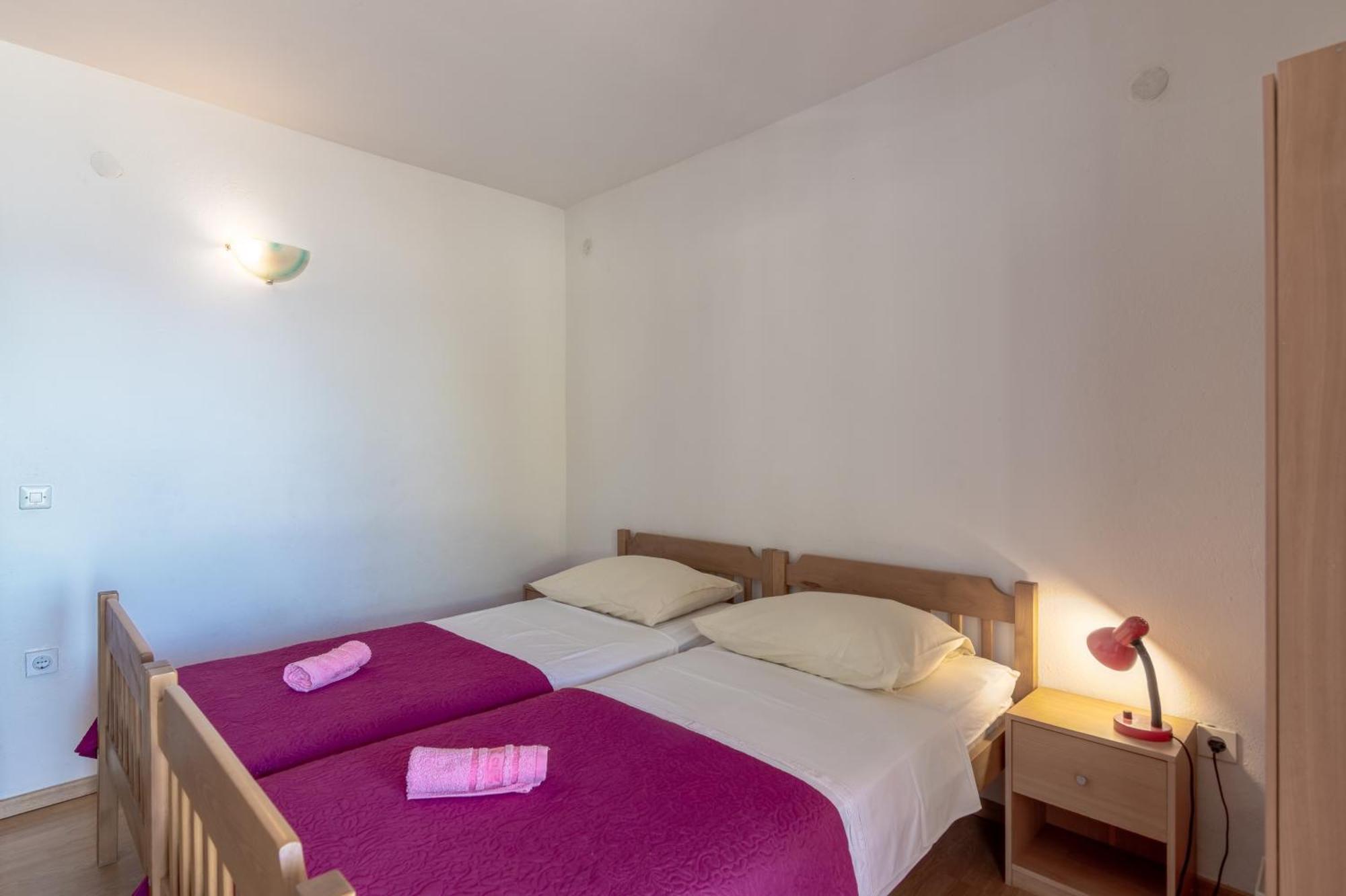 Seaside Secluded Apartments Cove Torac, Hvar - 575 Gdinj Chambre photo
