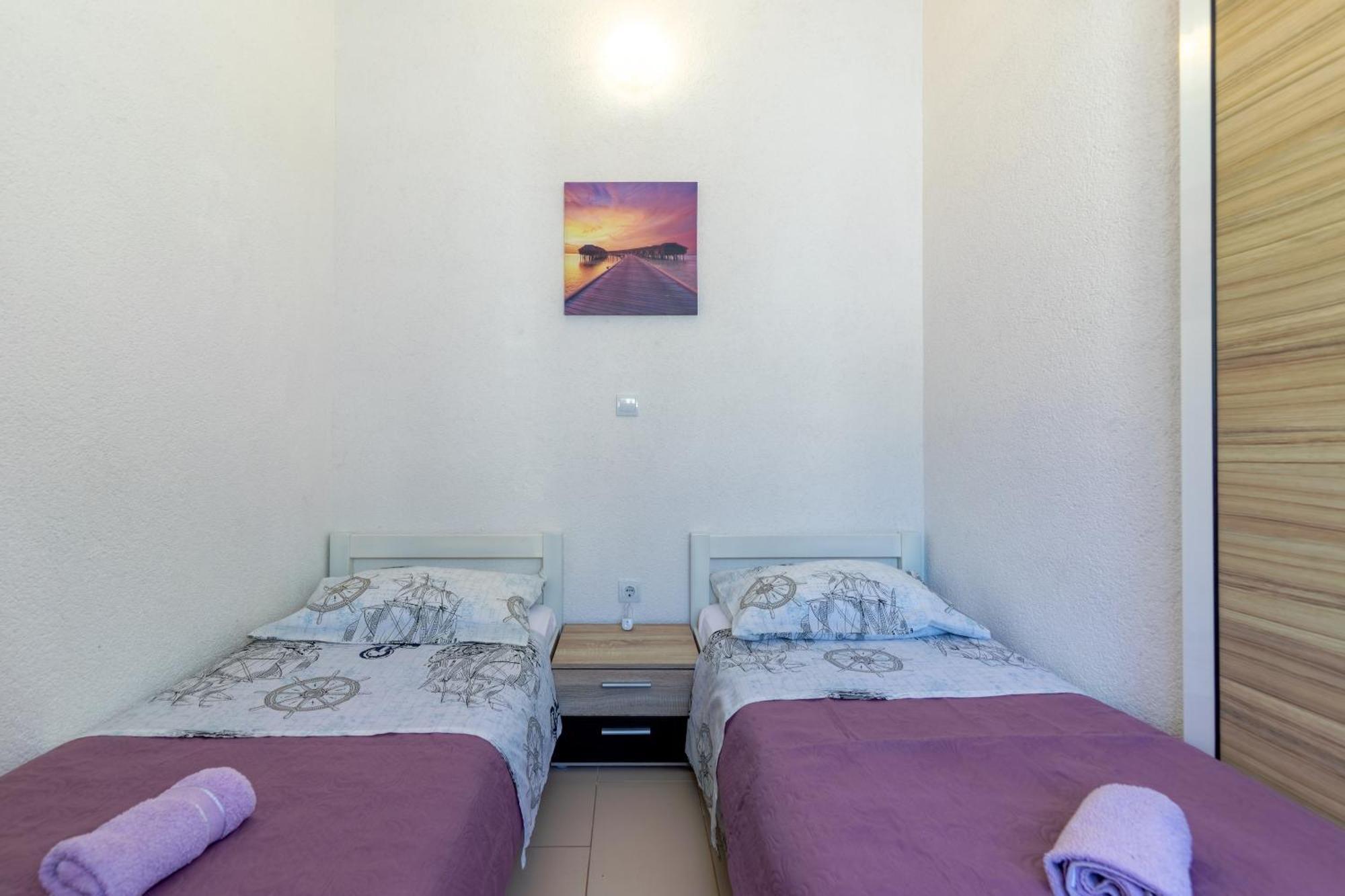 Seaside Secluded Apartments Cove Torac, Hvar - 575 Gdinj Chambre photo